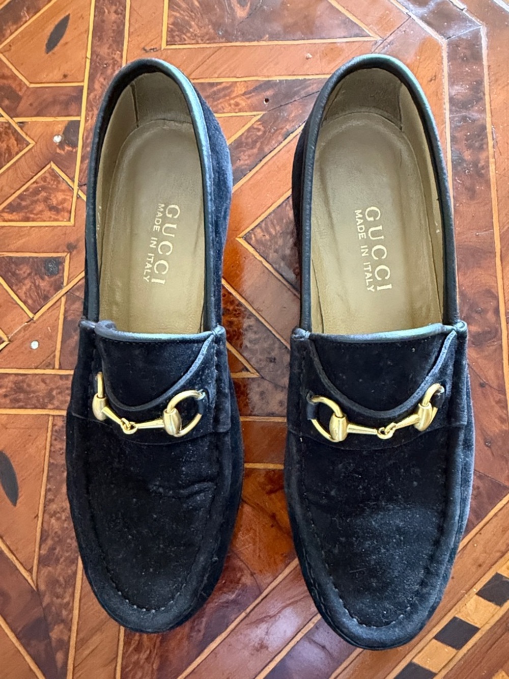 Gucci Black Velvet Classic Original Women Suede Loafers with Gold Horsebit